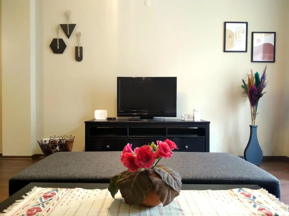 Cosy 2Nd Floor Flat At The Heart Of Kadikoy Daire İstanbul