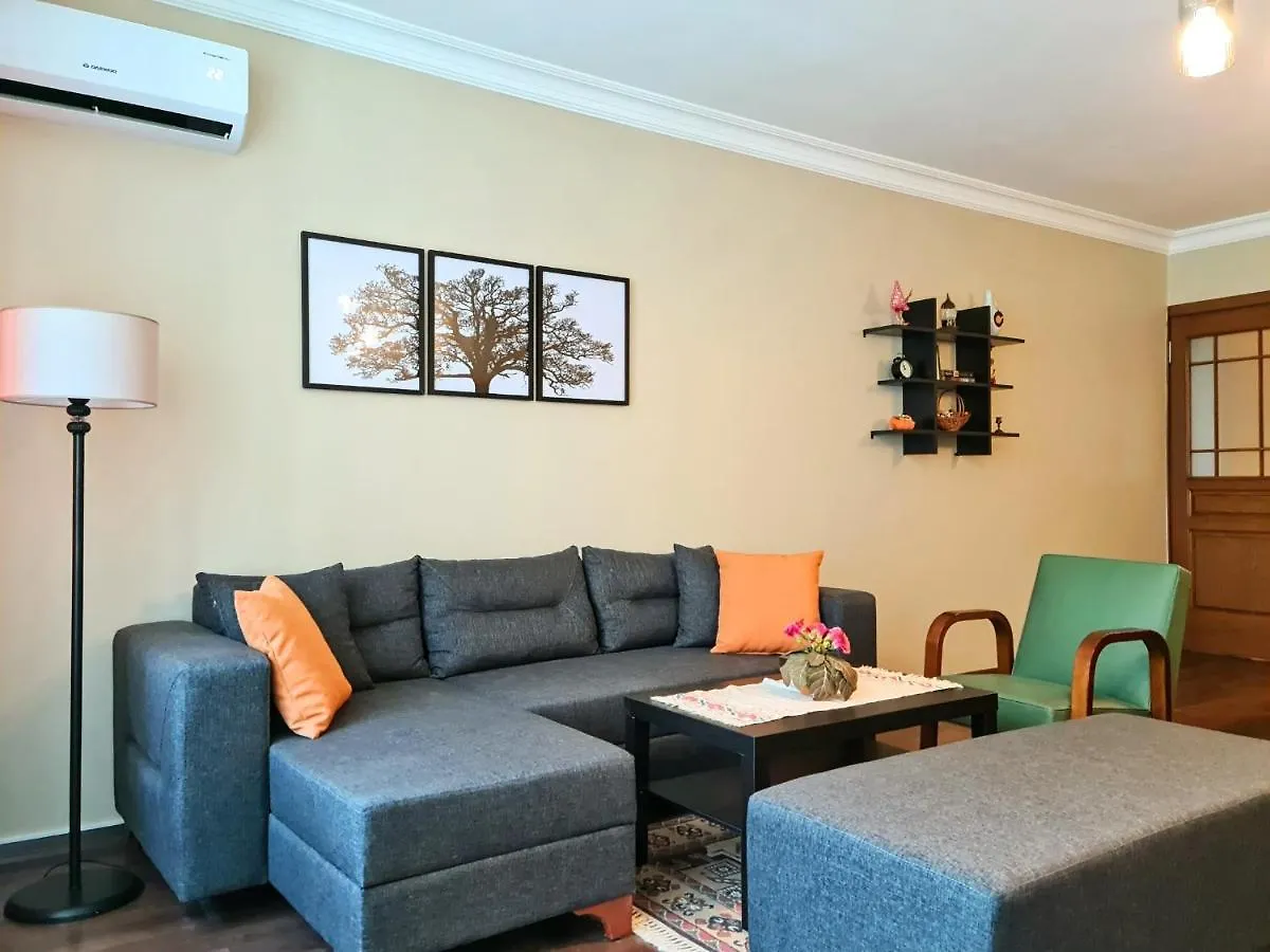 Cosy 2Nd Floor Flat At The Heart Of Kadikoy Daire İstanbul